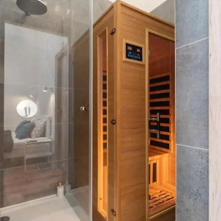 アパート Charming Suite-2br Luxury Nr Basilica & Opera ブダペスト