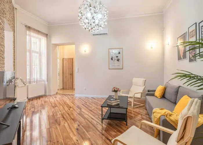 Charming Suite-2br Luxury Nr Basilica & Opera Appartamento *