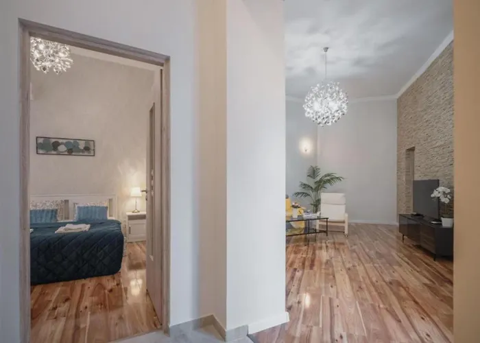Charming Suite-2br Luxury Nr Basilica & Opera Budapest