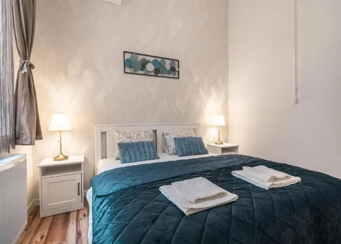 Charming Suite-2br Luxury Nr Basilica & Opera Apartament Budapeszt
